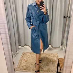 Gorgeous coat for your closet!